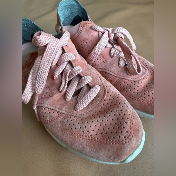New Balance ML1978 Pink Suede Vibram Sole Trainers 'Dusted Peach Size 7 - Picture 11 of 13
